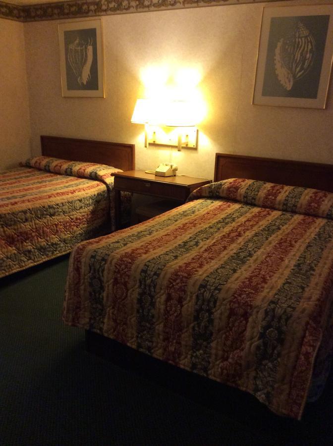 Tide Water Motel Hayes Ordinary Εξωτερικό φωτογραφία